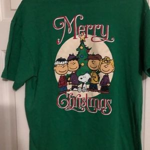 Peanuts Christmas Tee Shirt Womens Or Men’s Size Medium